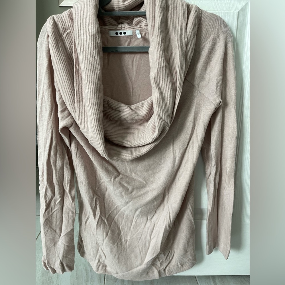 Rose color 3 dot cowl neck sweater. Size L.